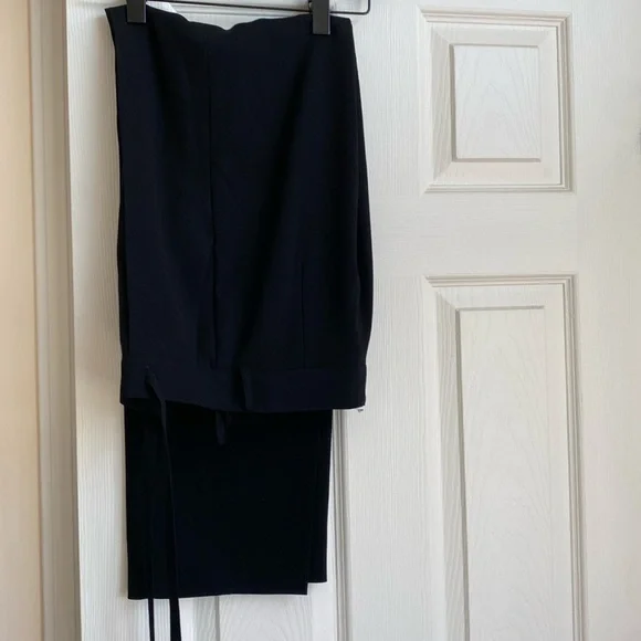 🎄 Pants - Picture 1 of 5